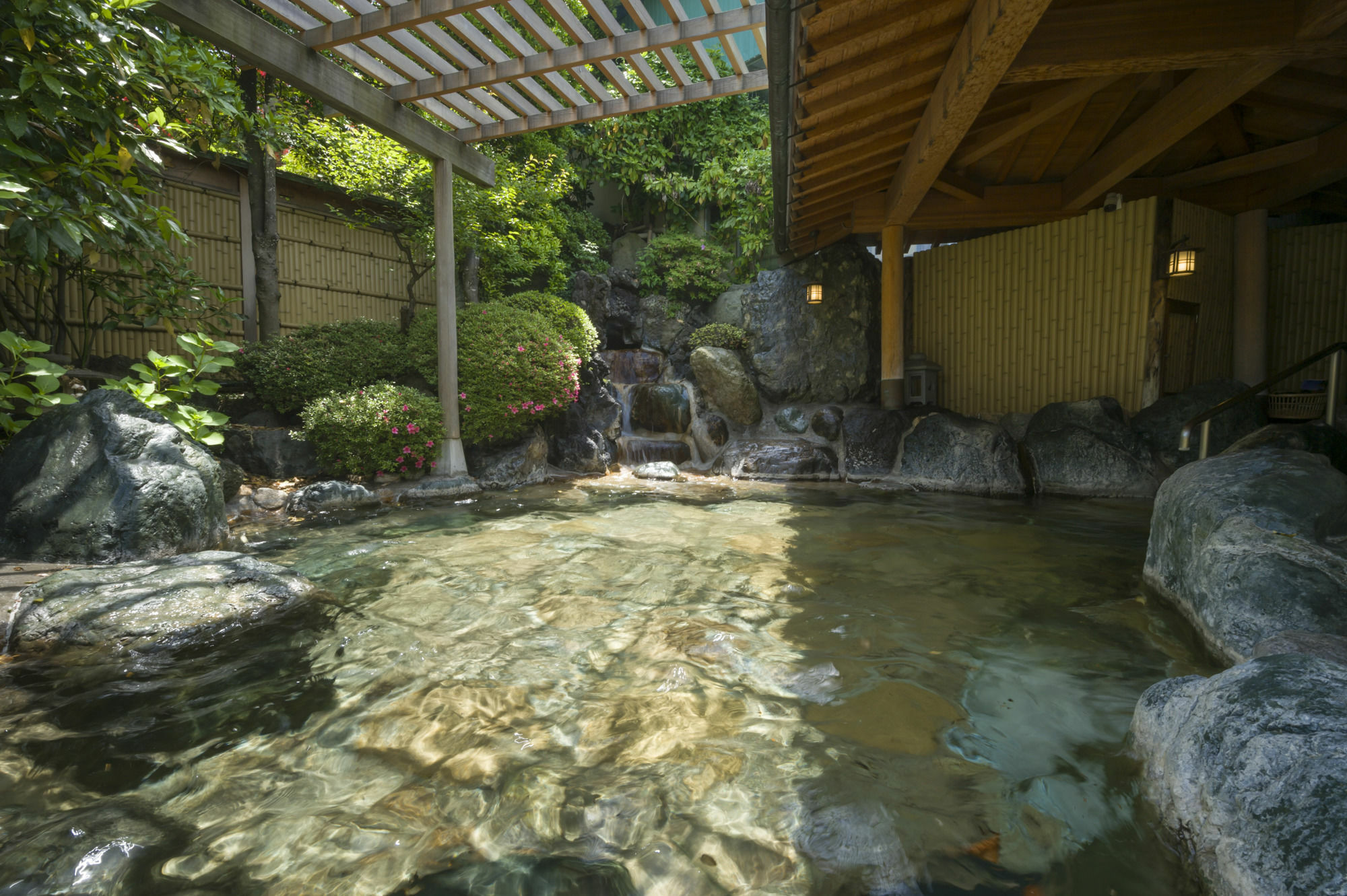 Fujisan Onsen Bessho Sasa Hotel Fujiyoshida Exterior foto